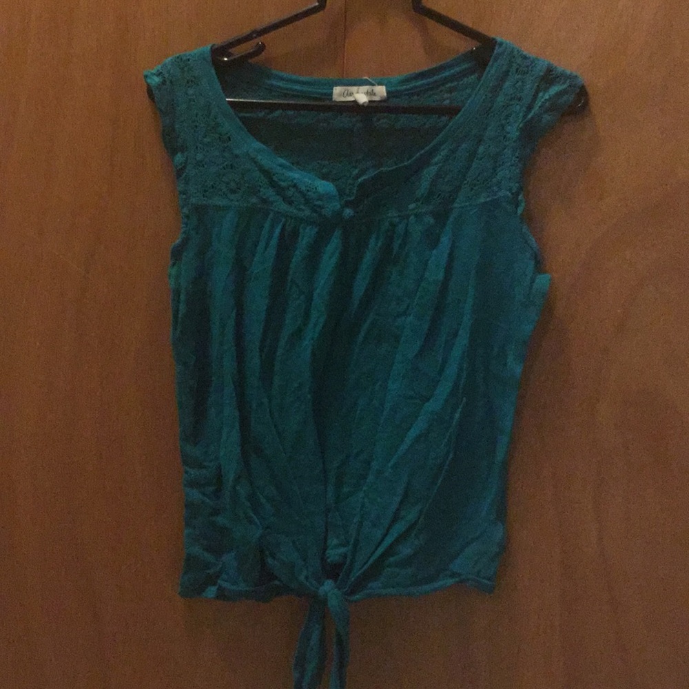 Aeropostalè Tie front top • M